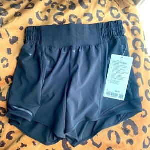 Lululemon high rise Hotty hots